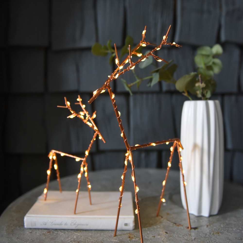 LED Table Top Wire Deer, Small (Battery Operated)