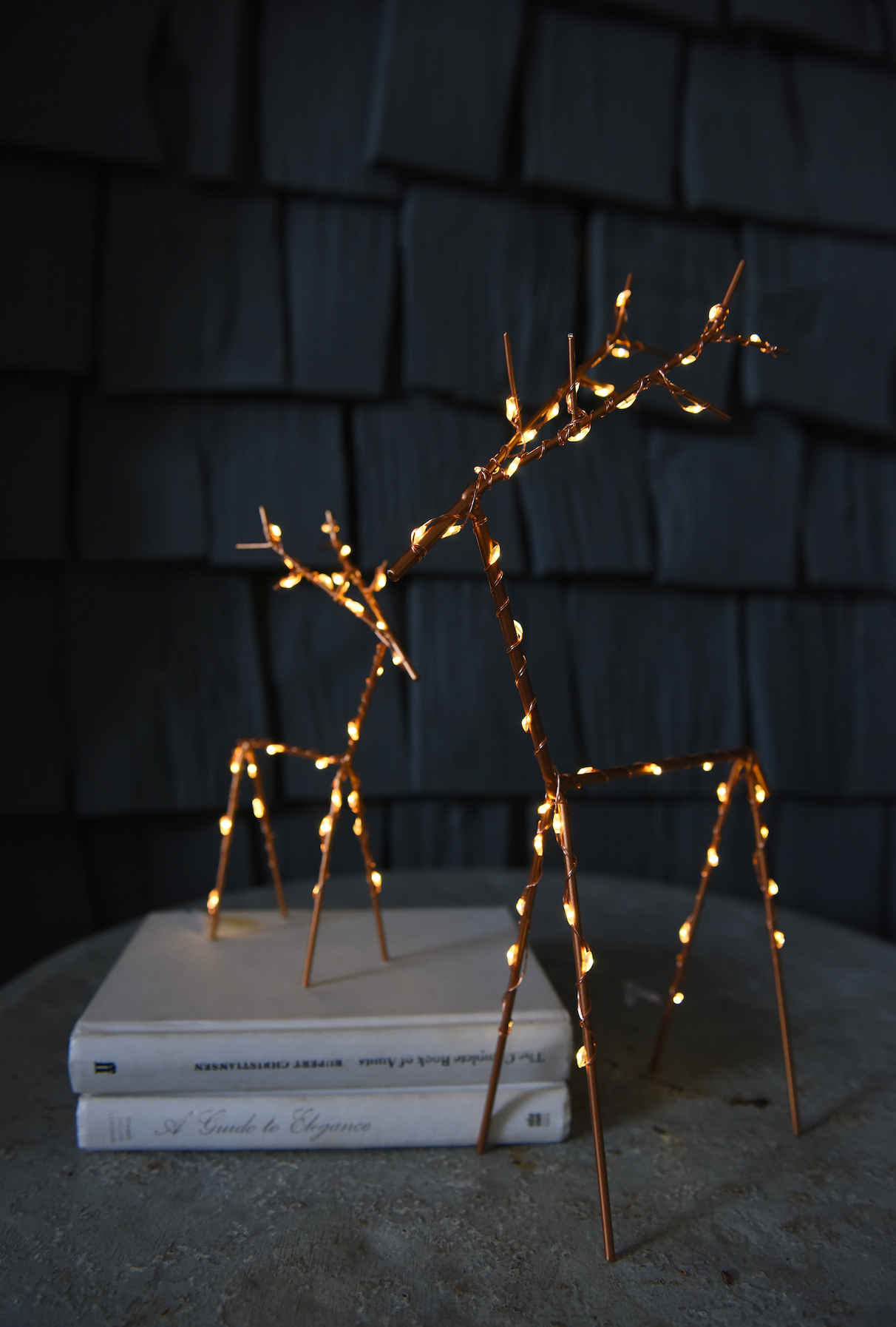 LED Table Top Wire Deer, Small (Battery Operated)