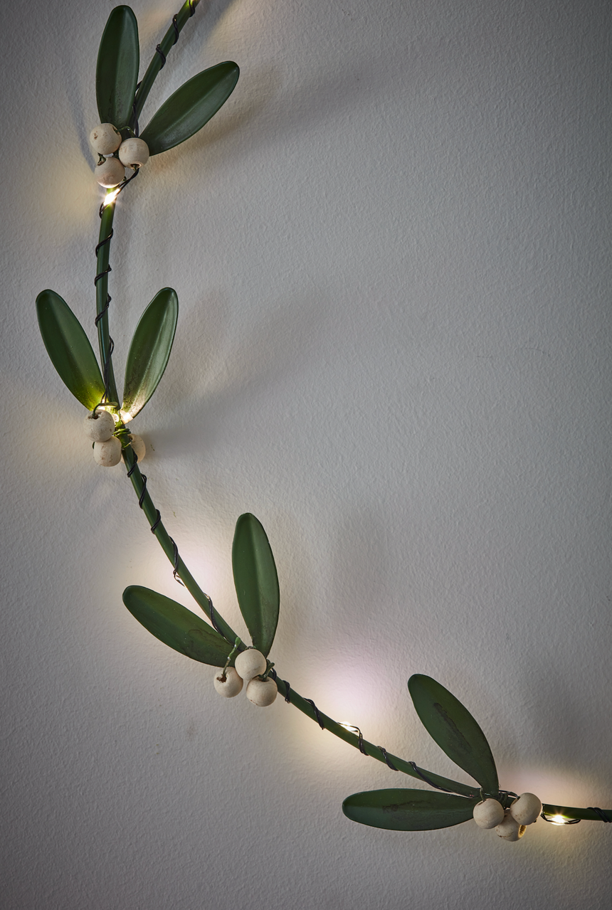 Handmade LED Mistletoe Wreath