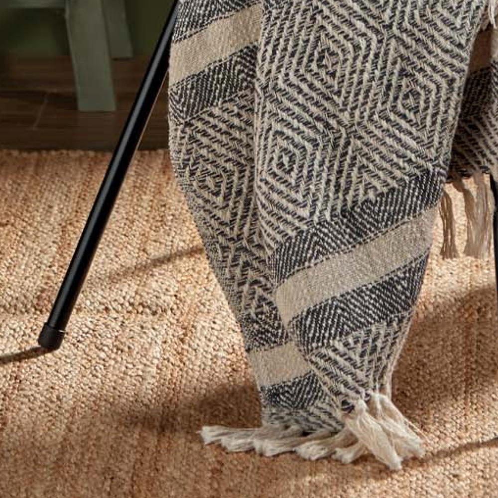 Walton & Co Ahlen Braided Jute Rug