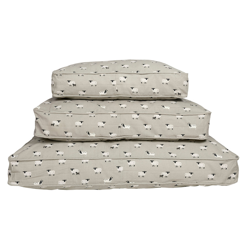 Sophie Allport Pet Mattress, Sheep