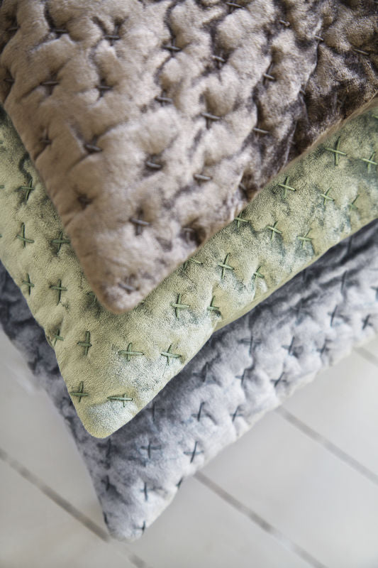 Cozy Living Luxury Velvet Cushion -KALE