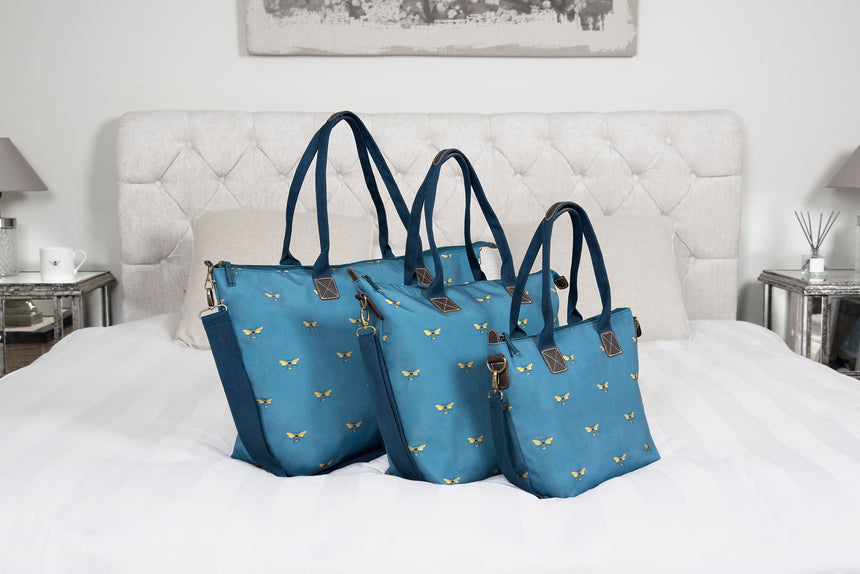 Sophie Allport Oundle Tote Bag, Bees Teal